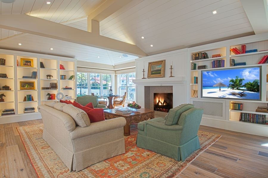 LAUSYS_November_Blog2_Home-Voice-Control-Newport-Beach-CA_Photo